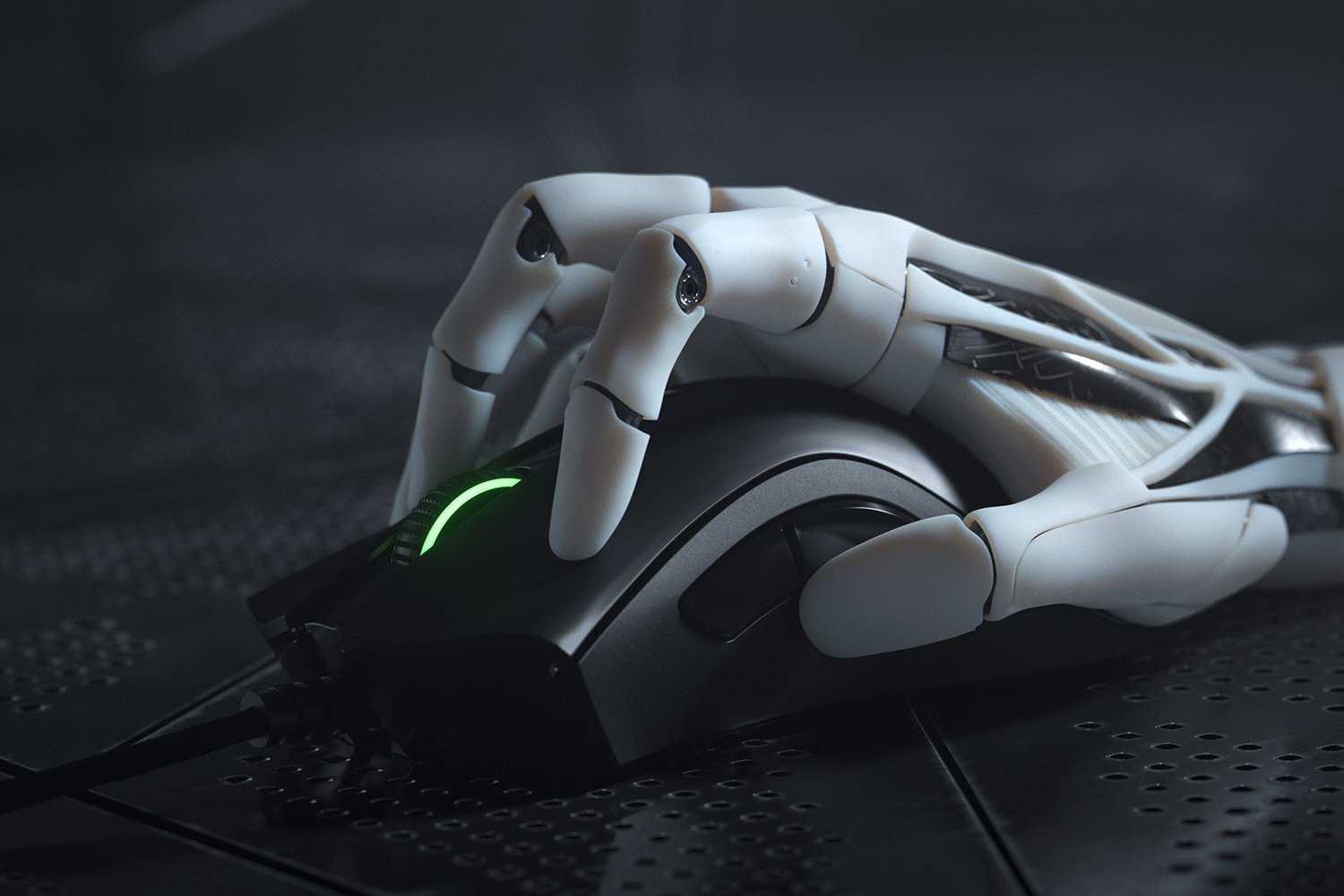 Razer DeathAdder V2 Wired Gaming Mouse with Best-in-class Ergonomics, RZ01-03210100-R3M1 - Image 2