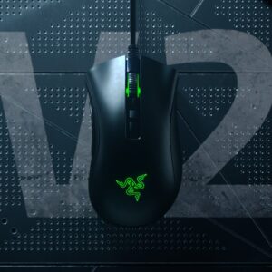 Razer DeathAdder V2 Wired Gaming Mouse with Best-in-class Ergonomics, RZ01-03210100-R3M1