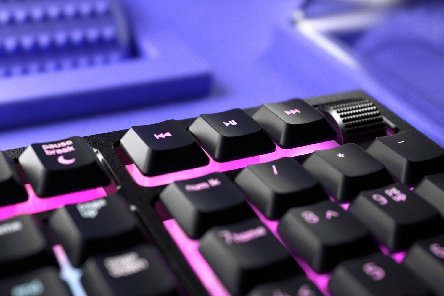 Razer Ornata V2 Gaming Keyboard - Image 2