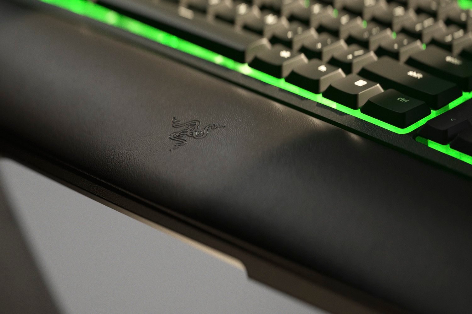 Razer Ornata V2 Gaming Keyboard - Image 3